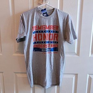 Hawaii Premium Printed Tee – Pearl Harbor T-Shirt – New – Never Worn – Size M